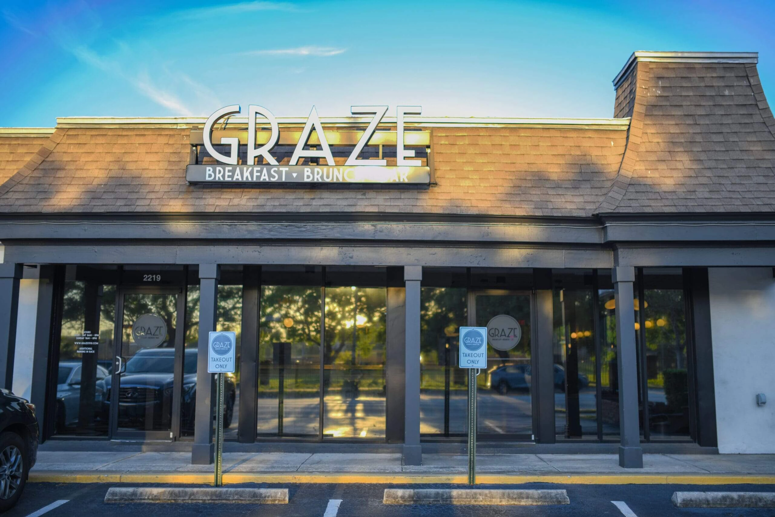 restaurant